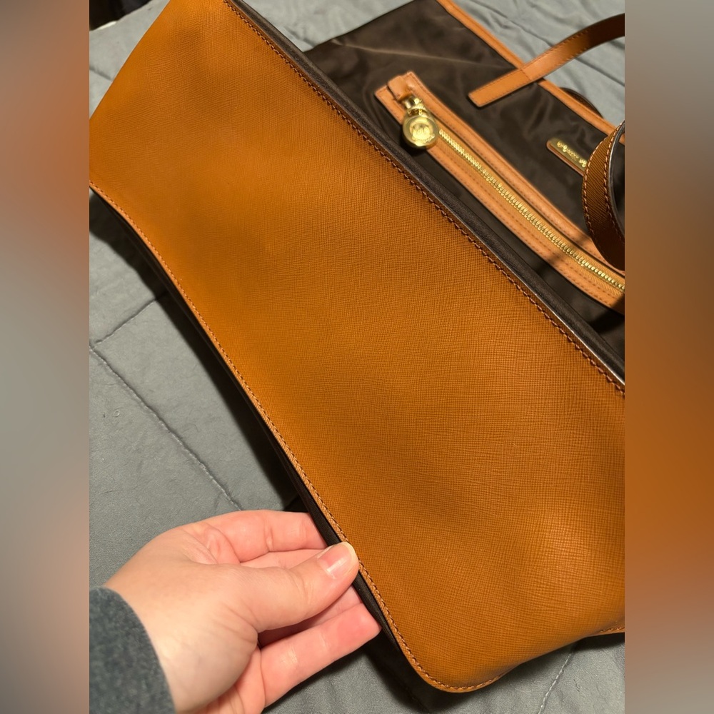 MICHAEL KORS Kempton Chocolate Brown Nylon Tote Bag - Picture 9 of 9